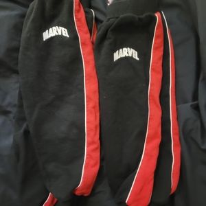 Boys marvel sweats